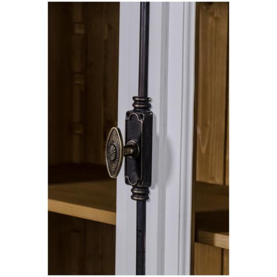 biela skrina vintage osupana kovova konstrukcia velka police s vitrinou nabytok uchytka obyvacia miestnost kniha dekoracia masivny mediteran country lameridiana zariadenie.jpg